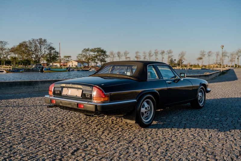 1988 Jaguar XJ-SC V12 295HP